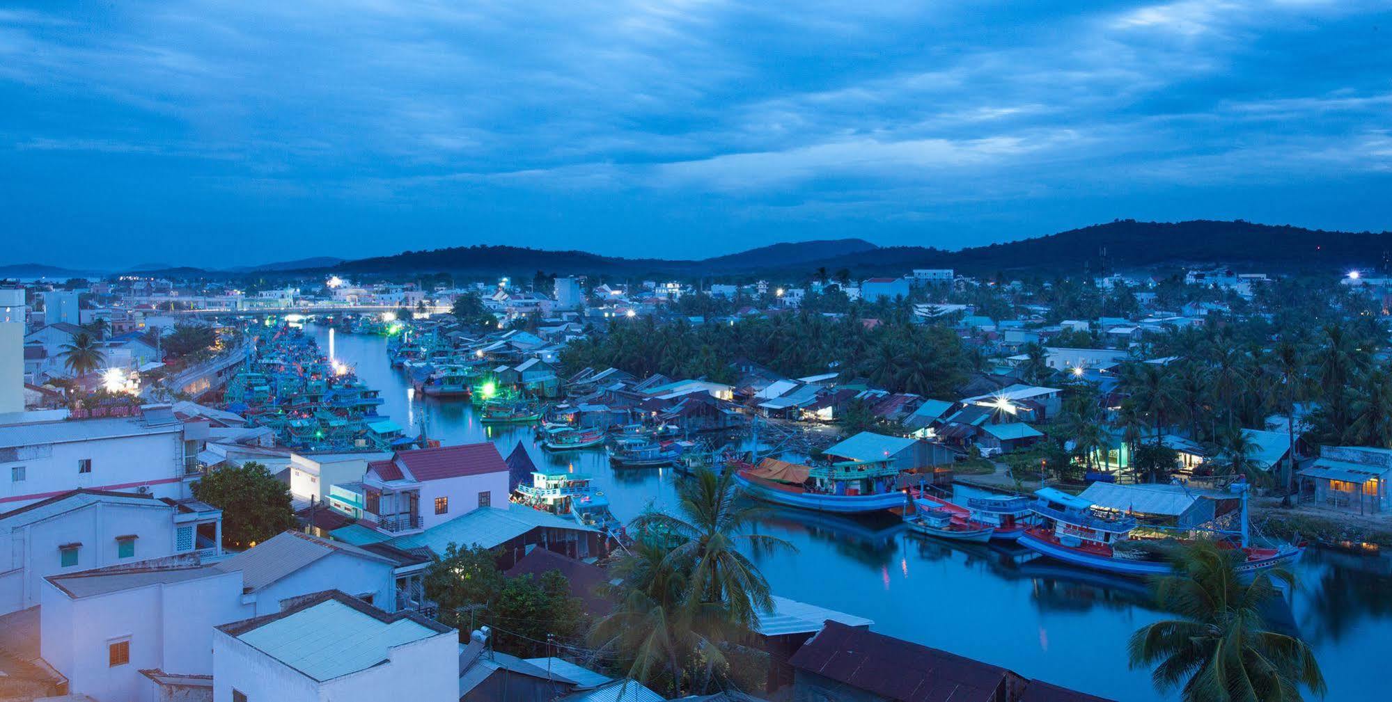 Blue Sky Phu Quoc Hotel Exterior foto