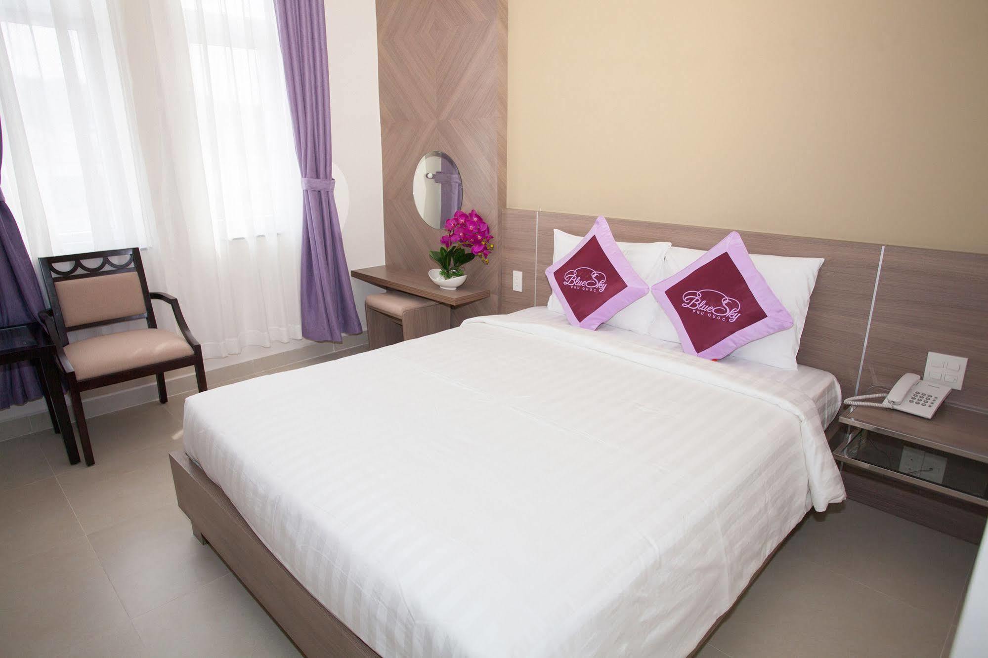 Blue Sky Phu Quoc Hotel Exterior foto